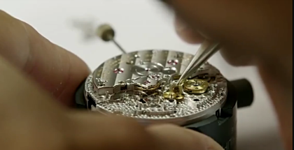 江诗丹顿手表跑快（江诗丹顿定期清洁）