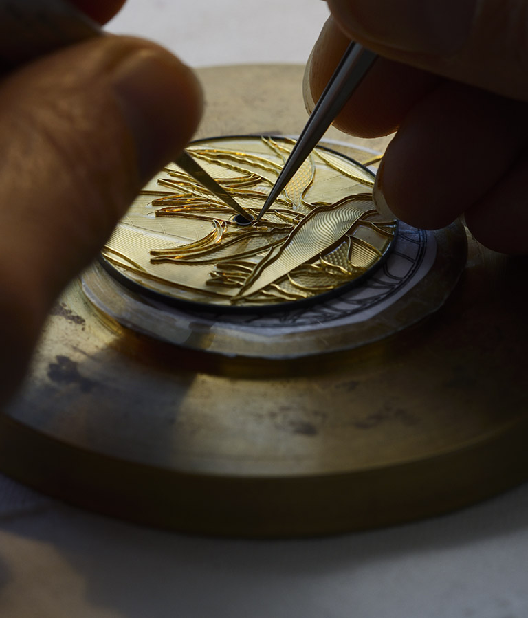 江诗丹顿手表售后服务电话（江诗丹顿表盘氧化变黄）